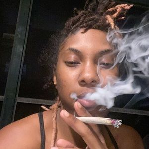 Meet your Posher, Ciara